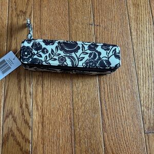 Vera Bradley Pill Compact - NWT
